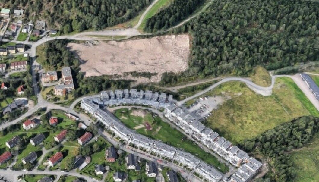 Bildet viser at steinbruddet lå langt innenfor markagrensa på Årvoll. Bildet viser at steinbruddet lå langt innenfor markagrensa på Årvoll.
