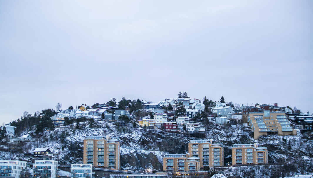 Det er registrert 94 koronasmittede i Oslo siste døgn. Det er sju færre enn gjennomsnittet den siste uken, som var på 101 smittede per dag.