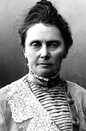 Anna Rogstad vil nå bli foreviget med en statue på Eidsvolls plass. Anna Rogstad vil nå bli foreviget med en statue på Eidsvolls plass.