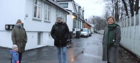 Mirjam og naboene hennes på Hylla i Enebakkveien er sinte på bydelsutvalget i Gamle Oslo. — Saken vår burde vært behandlet