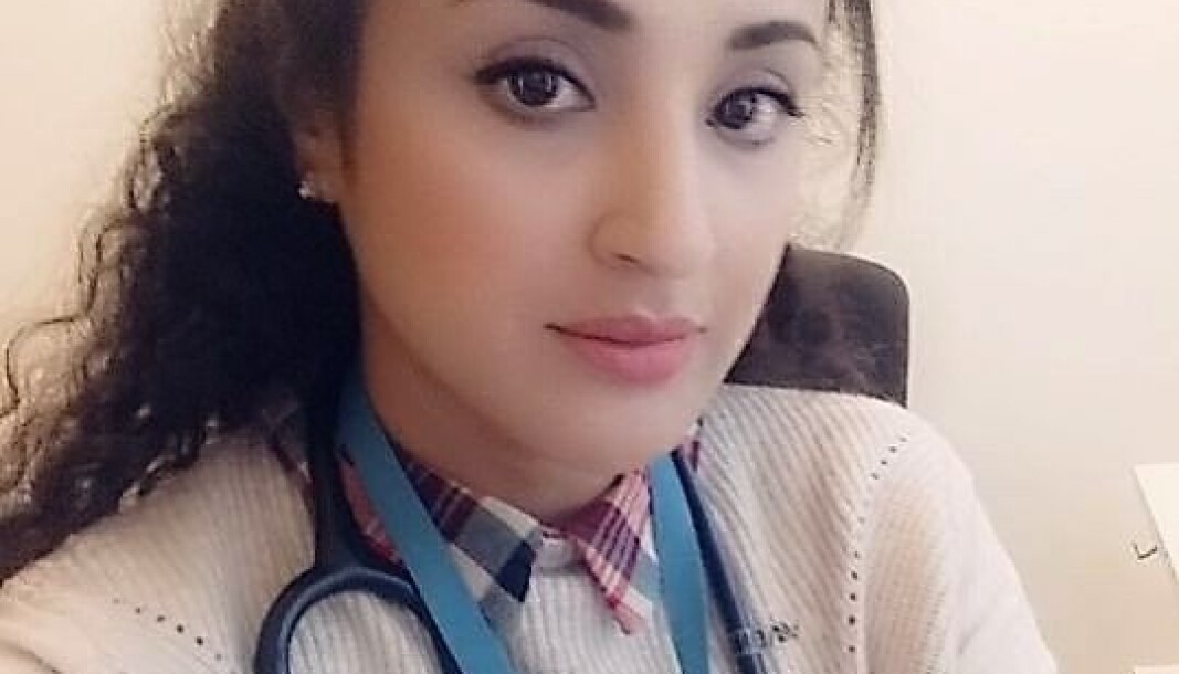 Amna Aslam forteller om sine erfaringer som lege under koronapandemien. Amna Aslam forteller om sine erfaringer som lege under koronapandemien.