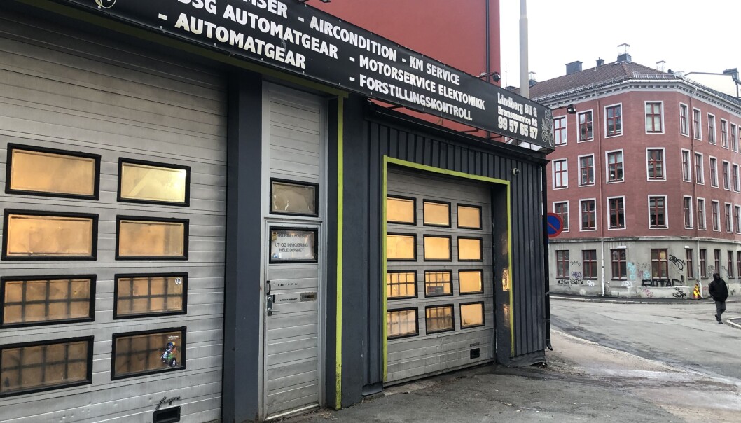 Den gamle fasaden er bevaringsverdig og blir bevart. Den gamle fasaden er bevaringsverdig og blir bevart.