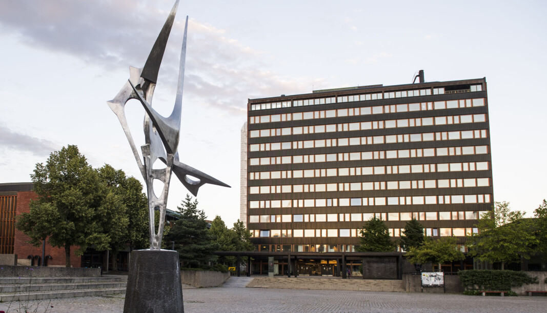 Oslo 20170717.
Universitetet i Oslo på Blindern mandag kveld. I disse dager offentliggjøres første runde med opptak til høyere utdanning.
Foto: Jon Olav Nesvold / NTB Oslo 20170717.
Universitetet i Oslo på Blindern mandag kveld. I disse dager offentliggjøres første runde med opptak til høyere utdanning.
Foto: Jon Olav Nesvold / NTB