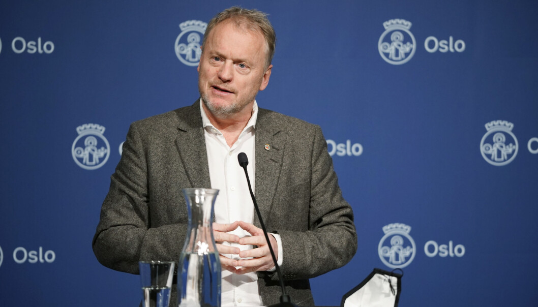 Byrådsleder Raymond Johansen (Ap) jobber med en plan for gjenåpning av hovedstaden. Det er usikkert når den ferdige planen kan legges fram, men det blir ikke denne uken eller neste, sier Oslo kommune. Byrådsleder Raymond Johansen (Ap) jobber med en plan for gjenåpning av hovedstaden. Det er usikkert når den ferdige planen kan legges fram, men det blir ikke denne uken eller neste, sier Oslo kommune.
