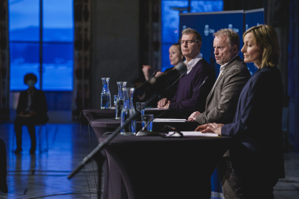 Forskjeller i smittetrykk er enormt i Oslos bydeler. Likevel vegrer byrådet seg mot å innføre strengere tiltak i bydeler med mye koronasmitte. Forskjeller i smittetrykk er enormt i Oslos bydeler. Likevel vegrer byrådet seg mot å innføre strengere tiltak i bydeler med mye koronasmitte.