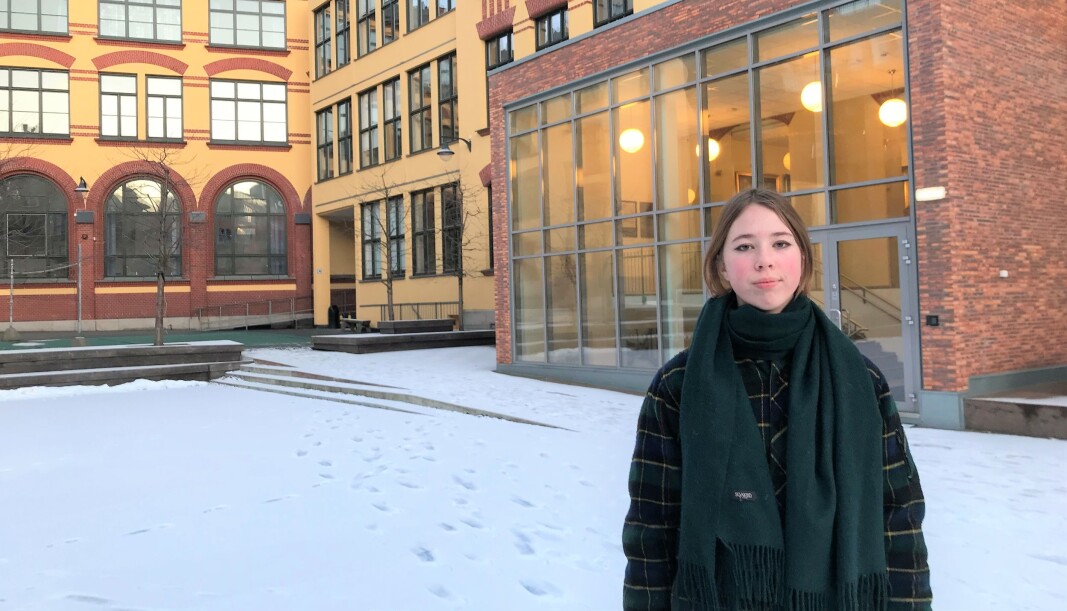Det sentrale ungdomsrådet i Oslo og nestleder Mari Harboe Løyte (16) ønsker flere skolepsykologer i osloskolen. — Mange elever sliter mer enn vanlig på grunn av koronakrisa, sier hun. Det sentrale ungdomsrådet i Oslo og nestleder Mari Harboe Løyte (16) ønsker flere skolepsykologer i osloskolen. — Mange elever sliter mer enn vanlig på grunn av koronakrisa, sier hun.