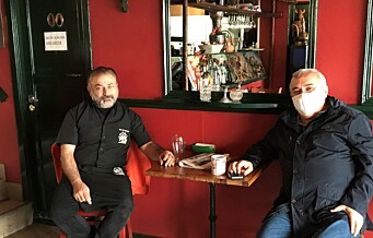 Etem og Eyüp ved Café Stamboul på Torshov har ikke tatt ut lønn på tre måneder