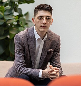 Oslo Høyres Mehmet Kaan Inan reagerer på utsettelsen av skolebehovsplanen. Oslo Høyres Mehmet Kaan Inan reagerer på utsettelsen av skolebehovsplanen.