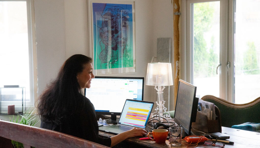Da skolene stengte og fritidsaktiviteter stanset i Oslo på grunn av pandemien, ble også arbeidet til barnevernstjenesten i hovedstaden rammet. Da skolene stengte og fritidsaktiviteter stanset i Oslo på grunn av pandemien, ble også arbeidet til barnevernstjenesten i hovedstaden rammet.