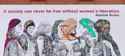 Enstemmig bystyre nekter å fjerne kunstverk. Vedtar tydelig beskjed til Tyrkia: - Ytringsfrihet er en forutsetning for demokrati Enstemmig bystyre nekter å fjerne kunstverk. Vedtar tydelig beskjed til Tyrkia: - Ytringsfrihet er en forutsetning for demokrati