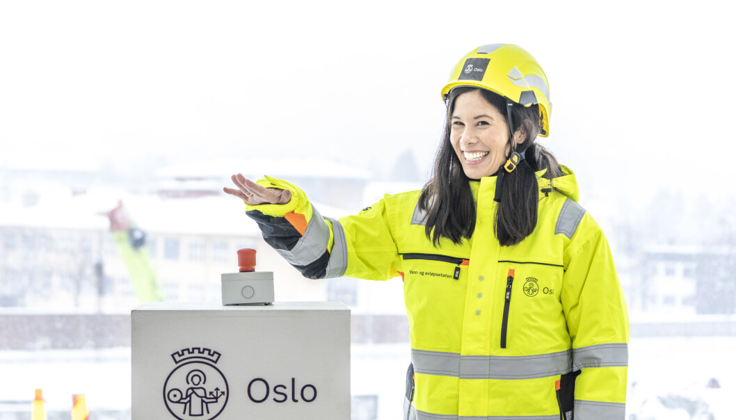 Startskuddet for byggingen av ny vannforsyning til Oslo ble markert tidligere i år på Huseby. Daværende byråd for miljø- og samferdsel Lan Marie Berg trykket på knappen som avfyrte den første tunnelsalven i prosjektet. Startskuddet for byggingen av ny vannforsyning til Oslo ble markert tidligere i år på Huseby. Daværende byråd for miljø- og samferdsel Lan Marie Berg trykket på knappen som avfyrte den første tunnelsalven i prosjektet.