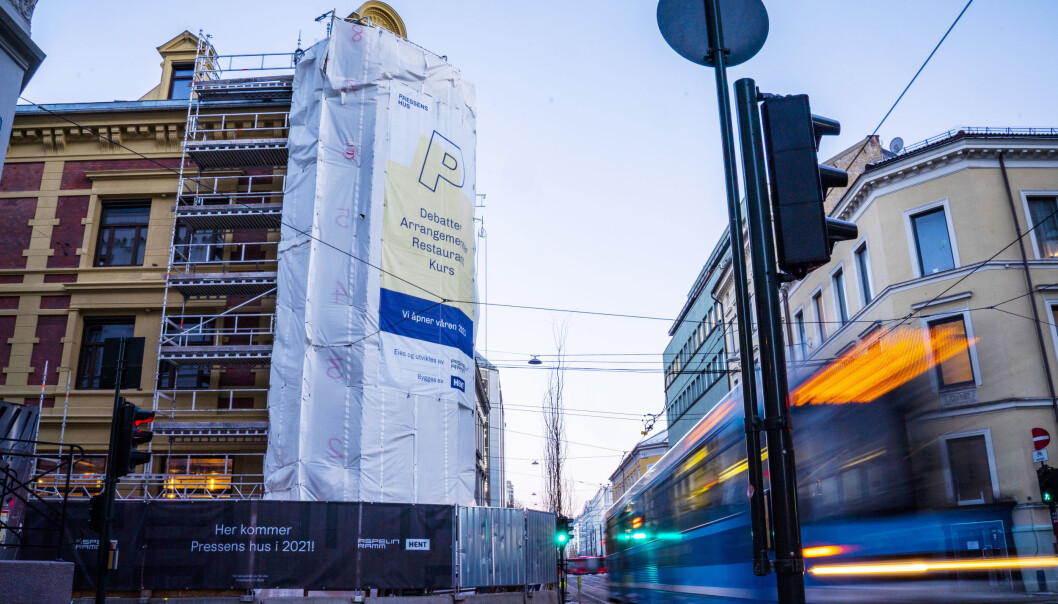 I slutten av januar var det et stort smitteutbrudd på byggeplassen der Pressens hus bygges. 146 personer ble satt i karantene. I slutten av januar var det et stort smitteutbrudd på byggeplassen der Pressens hus bygges. 146 personer ble satt i karantene.