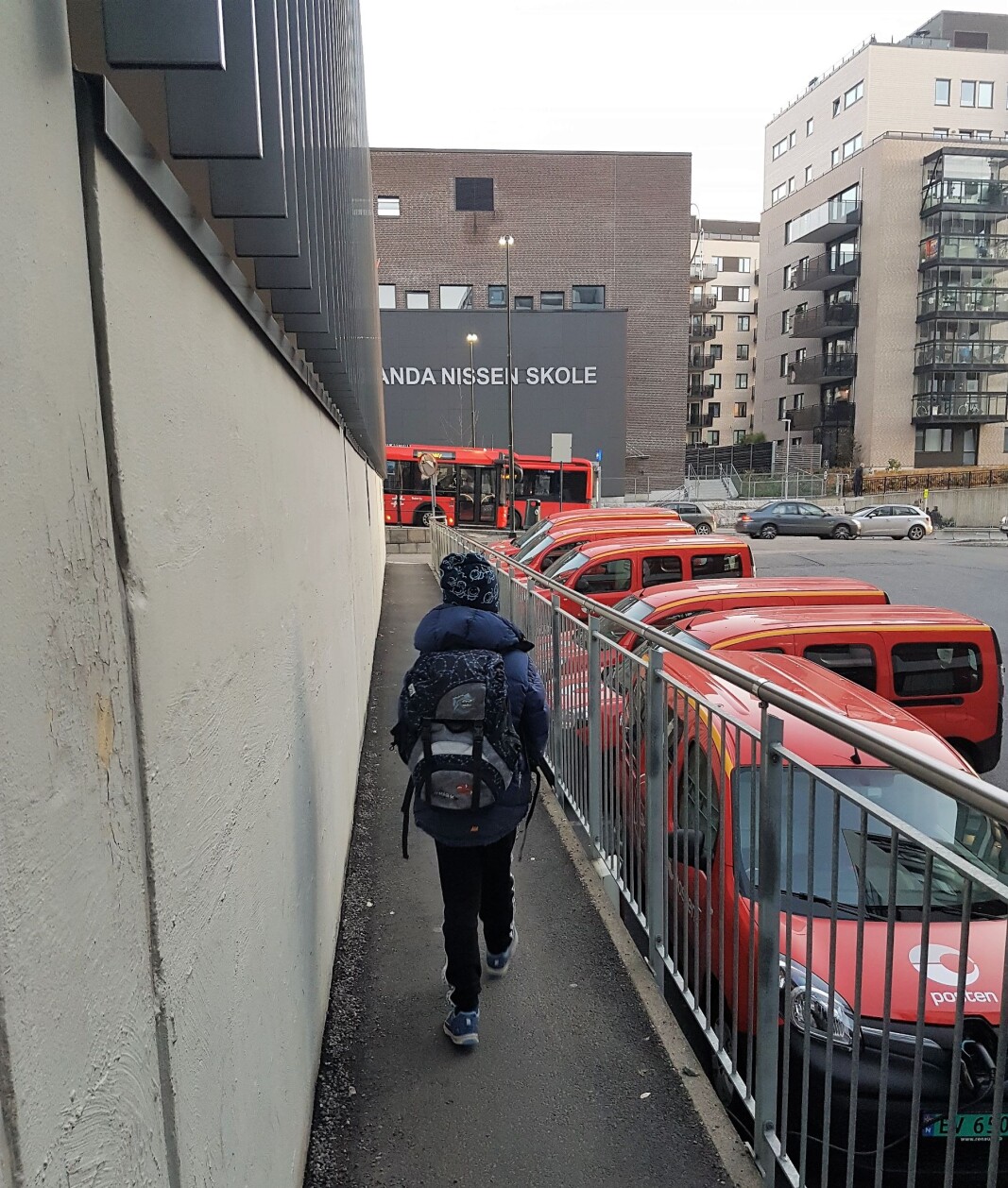 Skoleveien til Fernanda Nissen skole. Skoleveien til Fernanda Nissen skole.