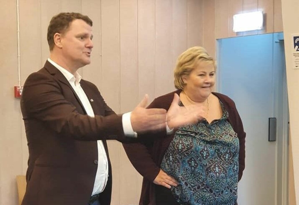 Frogners BU-leder Jens J. Lie (H) med partileder og statsminister Erna Solberg under et besøk i bydelen. Nå ber Lie også partifelle og Molde-ordfører Torgeir Dahl komme til Frogner.