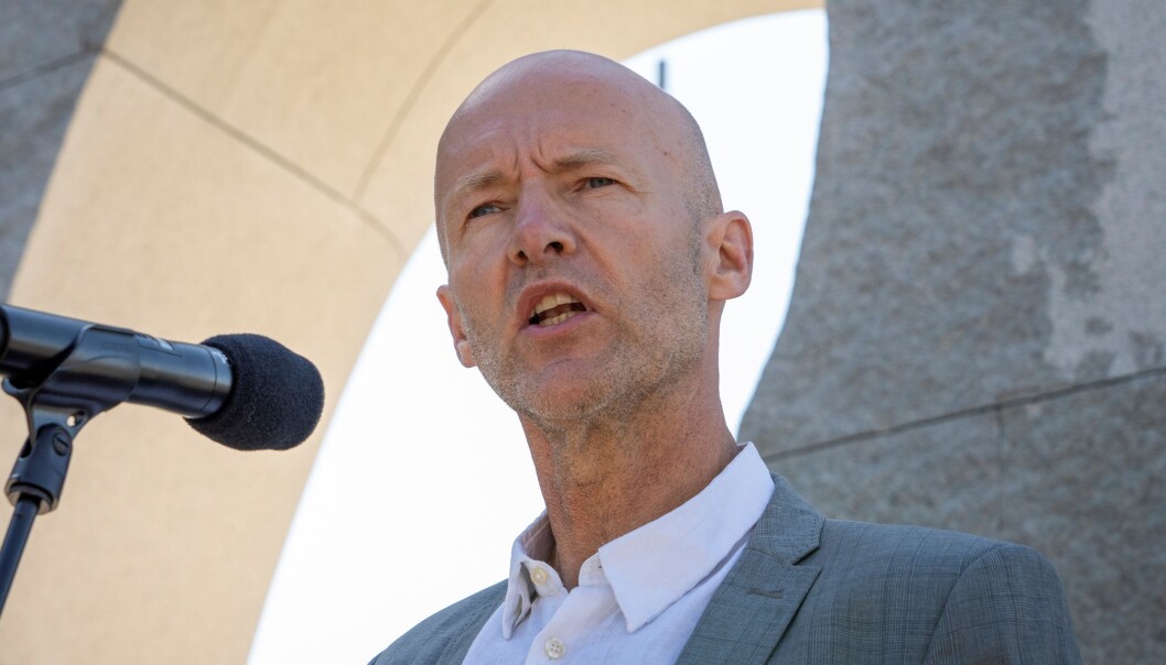 I en redegjørelse fra direktør Stein Slyngstad i Oslo kommunes kulturetat, pekes det på at feilutbetalinger i støtte til ungdomspartier er mer omfattende enn tidligere antatt. I en redegjørelse fra direktør Stein Slyngstad i Oslo kommunes kulturetat, pekes det på at feilutbetalinger i støtte til ungdomspartier er mer omfattende enn tidligere antatt.