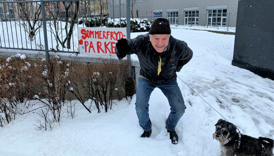 Leder i Ruseløkka og Skillebekk beboerforening, Erik Karlsen, jubler over at Sommerfrydparken er reddet for framtiden.