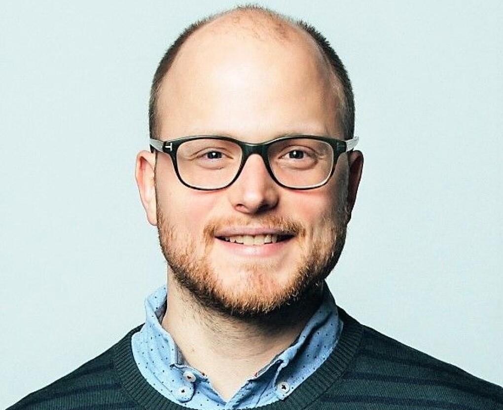 Håkon Riekeles og Venstre kan fort bli "jokeren" i bystyrets behandling av Brynsbakke-utbyggingen. Håkon Riekeles og Venstre kan fort bli "jokeren" i bystyrets behandling av Brynsbakke-utbyggingen.
