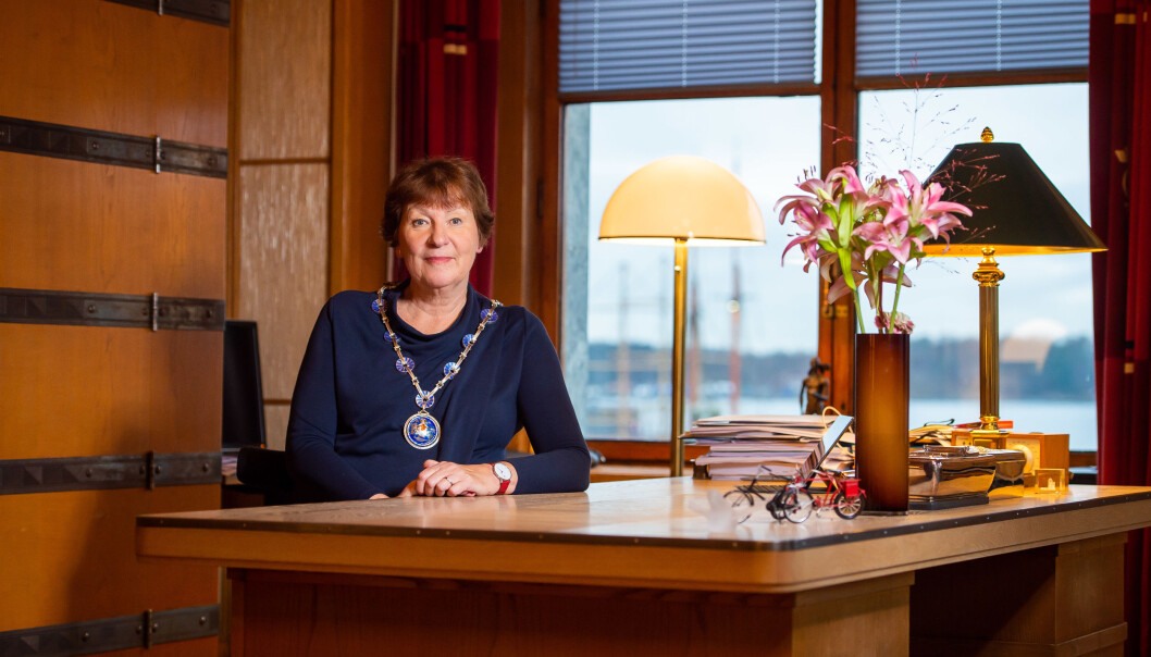 Det er på dager som denne at vi må hente fram det beste i oss, vise omtanke og raushet, sier ordfører Marianne Borgen. Det er på dager som denne at vi må hente fram det beste i oss, vise omtanke og raushet, sier ordfører Marianne Borgen.