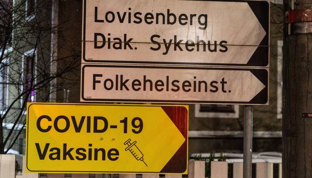 Man står ikke i fare for å miste plassen sin eller gå glipp av en vaksine om man ikke registrerer seg for koronavaksinen. Registreringen gjør derimot at vaksineringen blir mer effektiv. Man står ikke i fare for å miste plassen sin eller gå glipp av en vaksine om man ikke registrerer seg for koronavaksinen. Registreringen gjør derimot at vaksineringen blir mer effektiv.