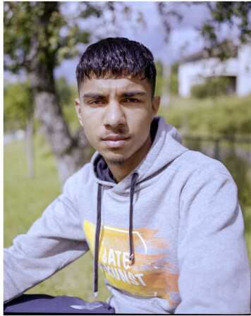 Det har blitt mye tid til å kjede seg, synes Muhayudin «Mayo» Awan (17). Det har blitt mye tid til å kjede seg, synes Muhayudin «Mayo» Awan (17).