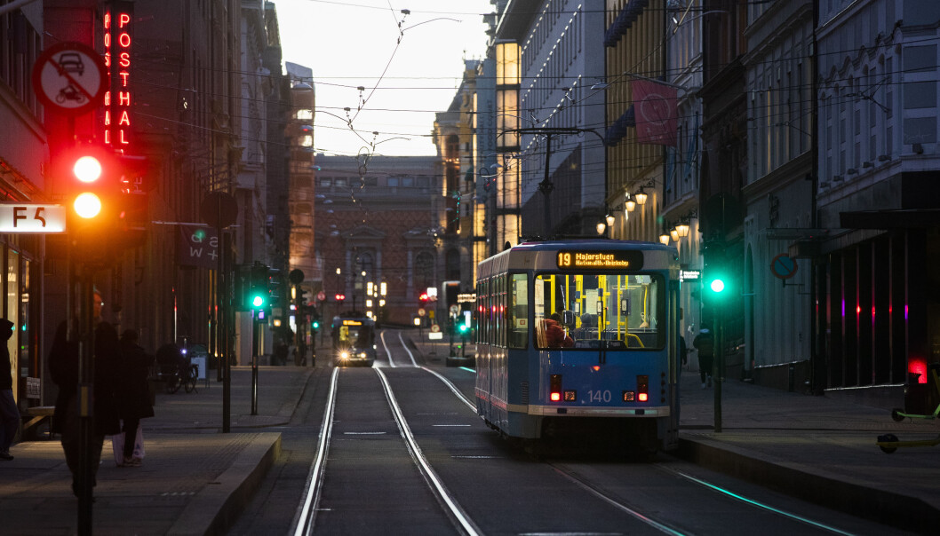Oslos miljøbyråd vil at kommunene selv skal kunne ta initiativ til å sette opp fotobokser ved trafikklysene i norske byer. Oslos miljøbyråd vil at kommunene selv skal kunne ta initiativ til å sette opp fotobokser ved trafikklysene i norske byer.