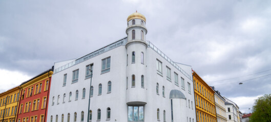 Kvinnen (53) som er dømt for å bite av en annen kvinnes lillefinger i Oslo-moské tapte ankesaken