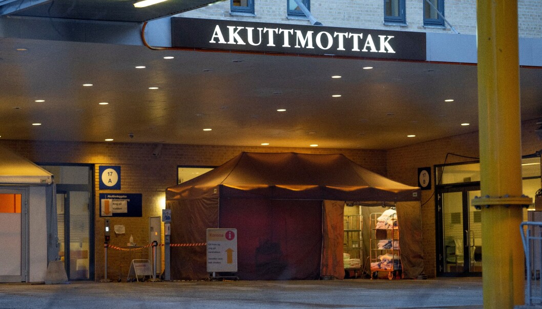 Hverken akuttmottaket eller operasjonsstuer ved Ullevål sykehus ble rammet av strømbruddet. Det var bygninger på østsiden som var strømløse, opplyser sykehuset. Hverken akuttmottaket eller operasjonsstuer ved Ullevål sykehus ble rammet av strømbruddet. Det var bygninger på østsiden som var strømløse, opplyser sykehuset.