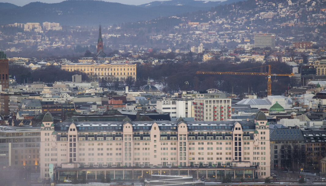 Oslopolitiet har hatt en aksjon mot et massasjeinstitutt i Oslo. De mener at det har pågått narkotikaomsetning fra stedet.S Oslopolitiet har hatt en aksjon mot et massasjeinstitutt i Oslo. De mener at det har pågått narkotikaomsetning fra stedet.S