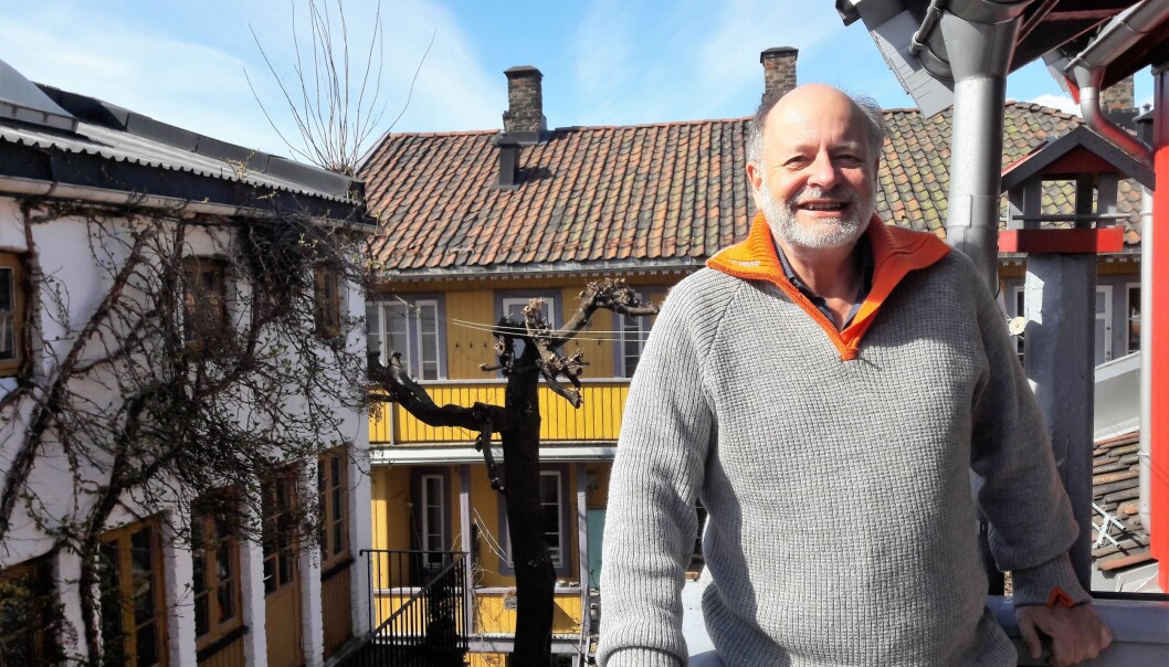 Journalist Björn Lindahl på Kampen er fasinert av katter, og av hvordan vi bryr oss om både store og bitte små nyheter Journalist Björn Lindahl på Kampen er fasinert av katter, og av hvordan vi bryr oss om både store og bitte små nyheter