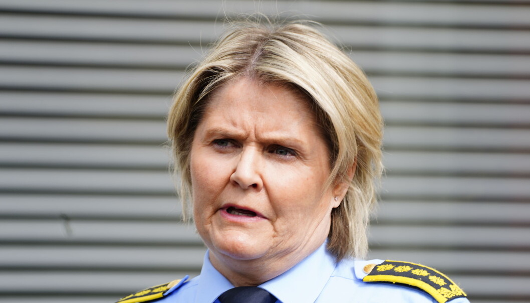 Leder for etterforskning og etterretning i Oslo politidistrikt, Grete Lien Metlid, bekreftet onsdag ettermiddag at de ser på en mulig forretningsmessig relasjon mellom drapsofferet og den siktede mannen. Leder for etterforskning og etterretning i Oslo politidistrikt, Grete Lien Metlid, bekreftet onsdag ettermiddag at de ser på en mulig forretningsmessig relasjon mellom drapsofferet og den siktede mannen.