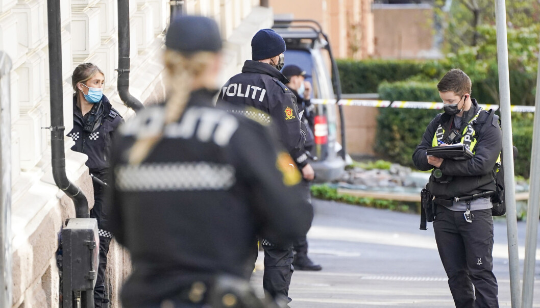 Politi på stedet der en kvinne er bekreftet dd etter en skyteepisode på Frogner i Oslo. Politi på stedet der en kvinne er bekreftet dd etter en skyteepisode på Frogner i Oslo.