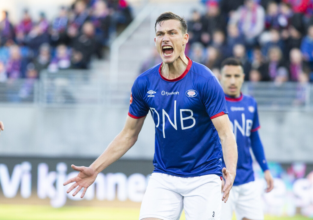 Engasjert Johan Lædre Bjørdal i 2019. Den tidligere VIF-stopperen gir seg som aktiv fotballspiller på toppnivå. Engasjert Johan Lædre Bjørdal i 2019. Den tidligere VIF-stopperen gir seg som aktiv fotballspiller på toppnivå.