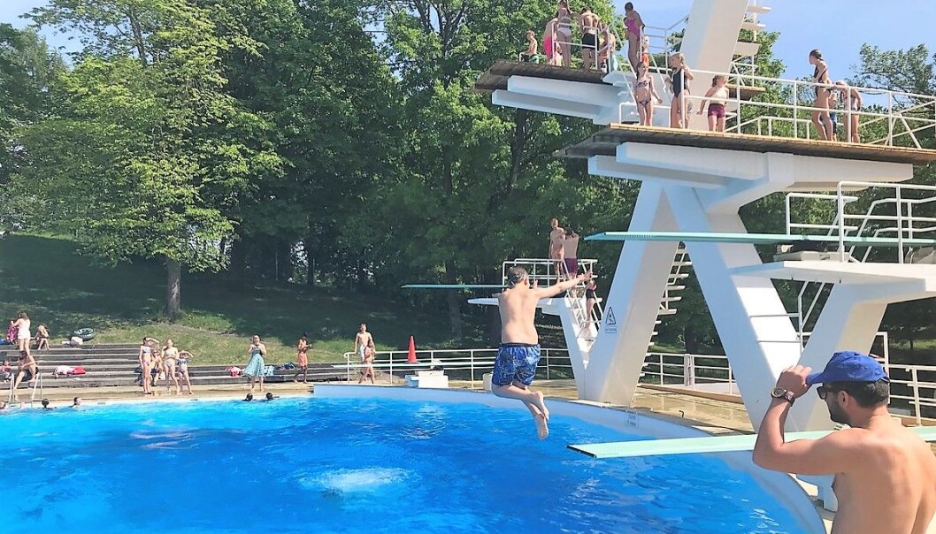Frognerbadet er det eneste offentlige badet på Oslo vest og mangler muligheter til å bade på vinteren. En større investering trengs. Frognerbadet er det eneste offentlige badet på Oslo vest og mangler muligheter til å bade på vinteren. En større investering trengs.