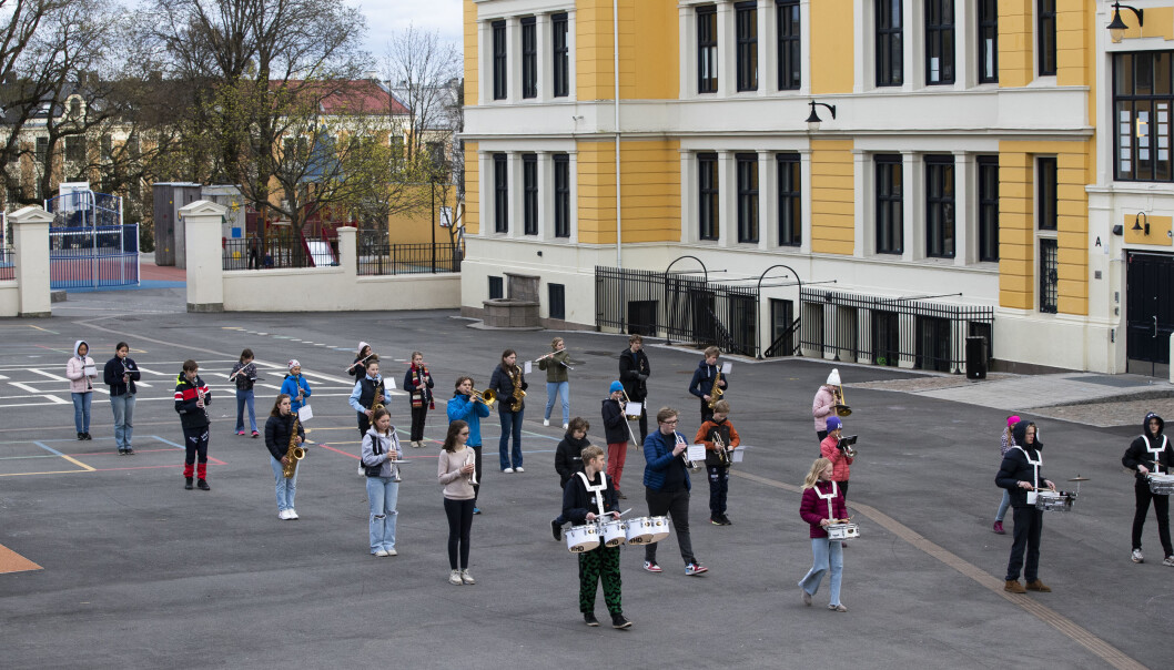 Vi er mange som gleder oss skikkelig til å høre dere rundt i gatene våre på 17. mai, sa Raymond Johansen. Her Uranienborg skoles musikkorps. Vi er mange som gleder oss skikkelig til å høre dere rundt i gatene våre på 17. mai, sa Raymond Johansen. Her Uranienborg skoles musikkorps.