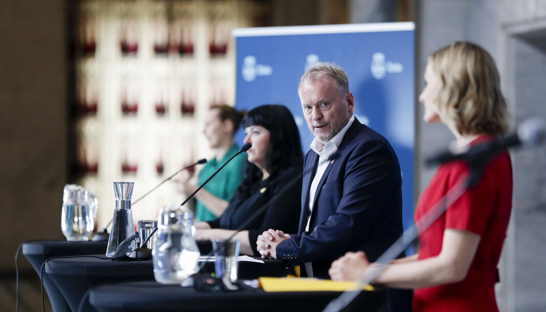 Byrådsleder Raymond Johansen, byråd for næring og eierskap Victoria Marie Evensen og byråd for oppvekst og kunnskap Inga Marte Thorkildsen holdt onsdag pressekonferanse om koronasituasjonen. Byrådsleder Raymond Johansen, byråd for næring og eierskap Victoria Marie Evensen og byråd for oppvekst og kunnskap Inga Marte Thorkildsen holdt onsdag pressekonferanse om koronasituasjonen.