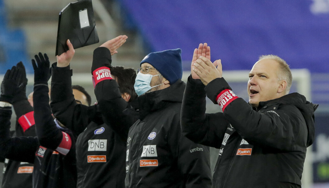 Vålerengas trener Dag-Eilev Fagermo (til høyre) feiret seriebronse forrige sesong. Vålerengas trener Dag-Eilev Fagermo (til høyre) feiret seriebronse forrige sesong.
