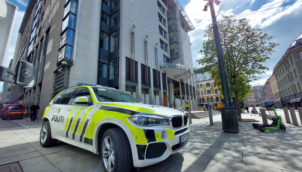 Når rettssaken går i Oslo tingrett risikerer mannen i 40-årene å bli dømt til forvaring for drap på moren i 60-årene. Når rettssaken går i Oslo tingrett risikerer mannen i 40-årene å bli dømt til forvaring for drap på moren i 60-årene.