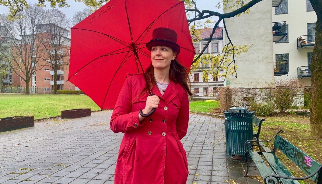 — Folkehøyskolen var et vendepunkt. Der møtte jeg andre som var åpne og hyggelige, samtidig som jeg lærte meg å klare meg selv, sier Lilith Christine (30) som bor i Gamlebyen. — Folkehøyskolen var et vendepunkt. Der møtte jeg andre som var åpne og hyggelige, samtidig som jeg lærte meg å klare meg selv, sier Lilith Christine (30) som bor i Gamlebyen.