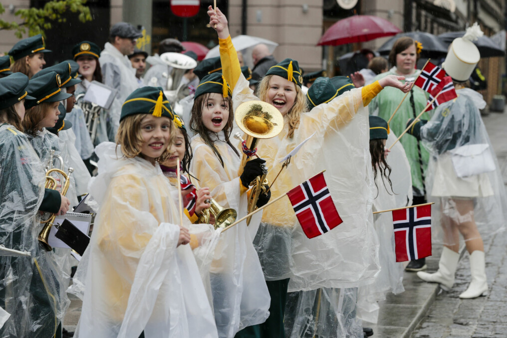 Grünerløkka skolekorps spiller i Birkelunden. Foto: Berit Roald / NTB