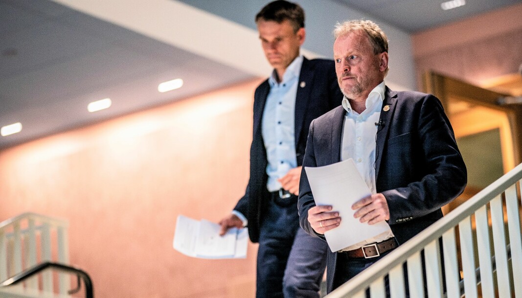 Byrådsleder Raymond Johansen (Ap) og finansbyråd Einar Wilhelmsen (MDG) satser på de som har slitt mest under koronakrisa i årets reviderte budsjett.