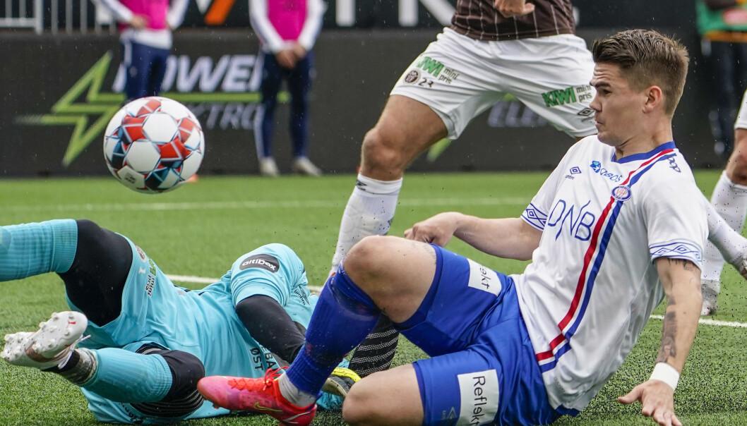 Mjøndalen 20210524. Vidar Örn Kjartansson under eliteseriekampen i fotball mellom Mjøndalen og Vålerenga på Consto Arena.Foto: Terje Bendiksby / NTB Mjøndalen 20210524. Vidar Örn Kjartansson under eliteseriekampen i fotball mellom Mjøndalen og Vålerenga på Consto Arena.Foto: Terje Bendiksby / NTB