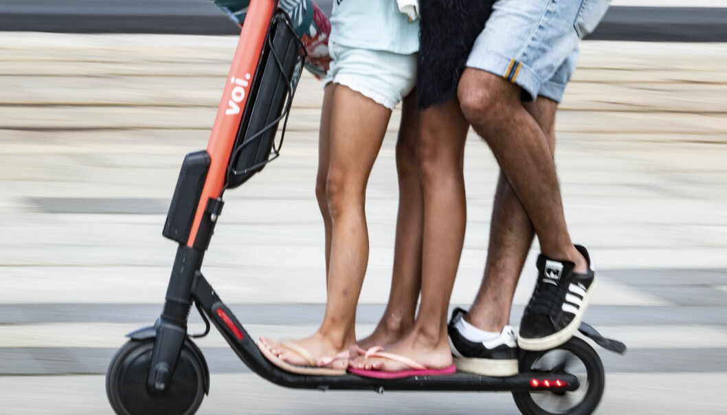 Rekordmange i Oslo har skade seg på elsparkesykkel etter at byen gjenåpnet. Mange av de skadde hadde drukket alkohol. Rekordmange i Oslo har skade seg på elsparkesykkel etter at byen gjenåpnet. Mange av de skadde hadde drukket alkohol.