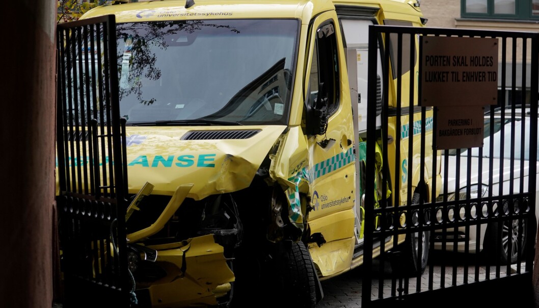 Høsten 2019 endte den ville ferden i et portrom på Torshov. Nå er ambulansekapreren dømt til 12 års forvaring av Oslo tingrett, men mannen har anket dommen. Høsten 2019 endte den ville ferden i et portrom på Torshov. Nå er ambulansekapreren dømt til 12 års forvaring av Oslo tingrett, men mannen har anket dommen.