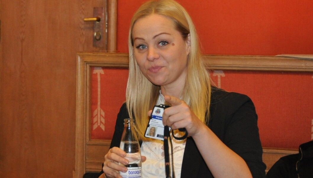 Eivor Evenrud og Rødt sitter trolig på vippen dersom de borgerlige partiene neste uke samler seg om Frps mistillitsforslag mot Lan Marie Berg. Eivor Evenrud og Rødt sitter trolig på vippen dersom de borgerlige partiene neste uke samler seg om Frps mistillitsforslag mot Lan Marie Berg.