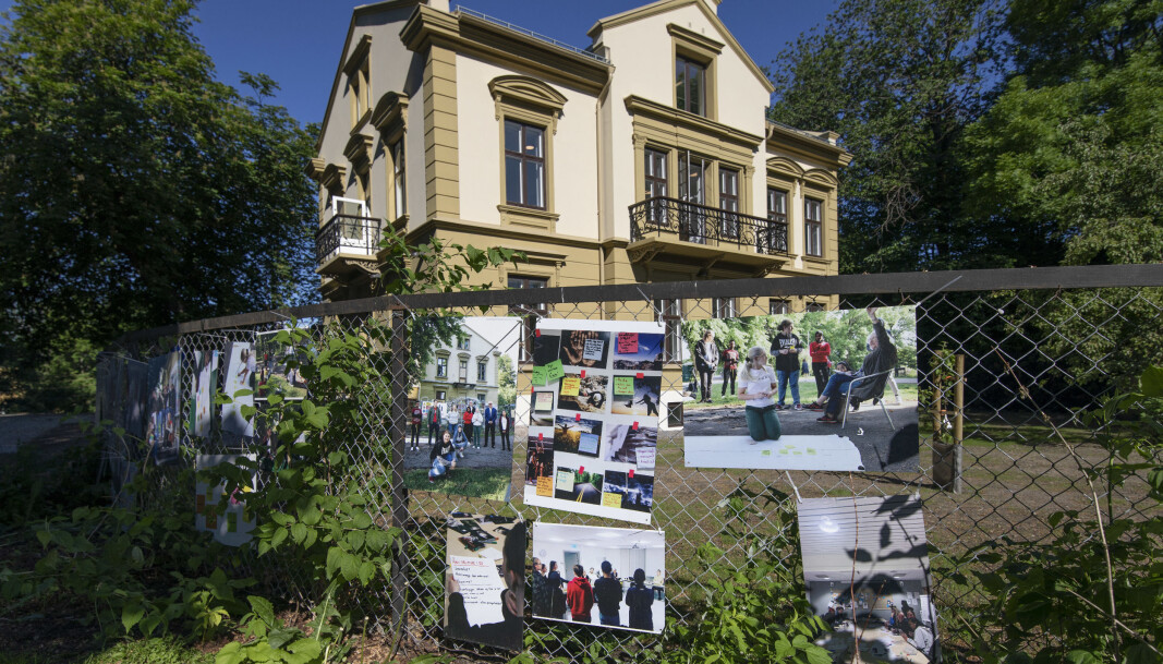 465 kvadratmeter på fire plan har blitt rehabilitert. Den gamle presteboligen i Stensparken har nå blitt Huset på haugen 465 kvadratmeter på fire plan har blitt rehabilitert. Den gamle presteboligen i Stensparken har nå blitt Huset på haugen