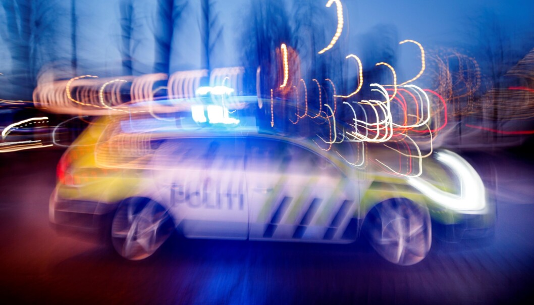 Politiet fikk melding om saken via AMK etter at forbipasserende fant mannen liggende på gaten i nærheten av Kubaparken. Politiet fikk melding om saken via AMK etter at forbipasserende fant mannen liggende på gaten i nærheten av Kubaparken.