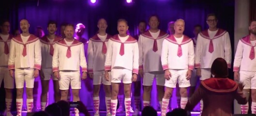 Fagottkoret vant Æresprisen under Oslo Pride og kvitterte med ubetalelig versjon av «Somewhere over the rainbow» Fagottkoret vant Æresprisen under Oslo Pride og kvitterte med ubetalelig versjon av «Somewhere over the rainbow»