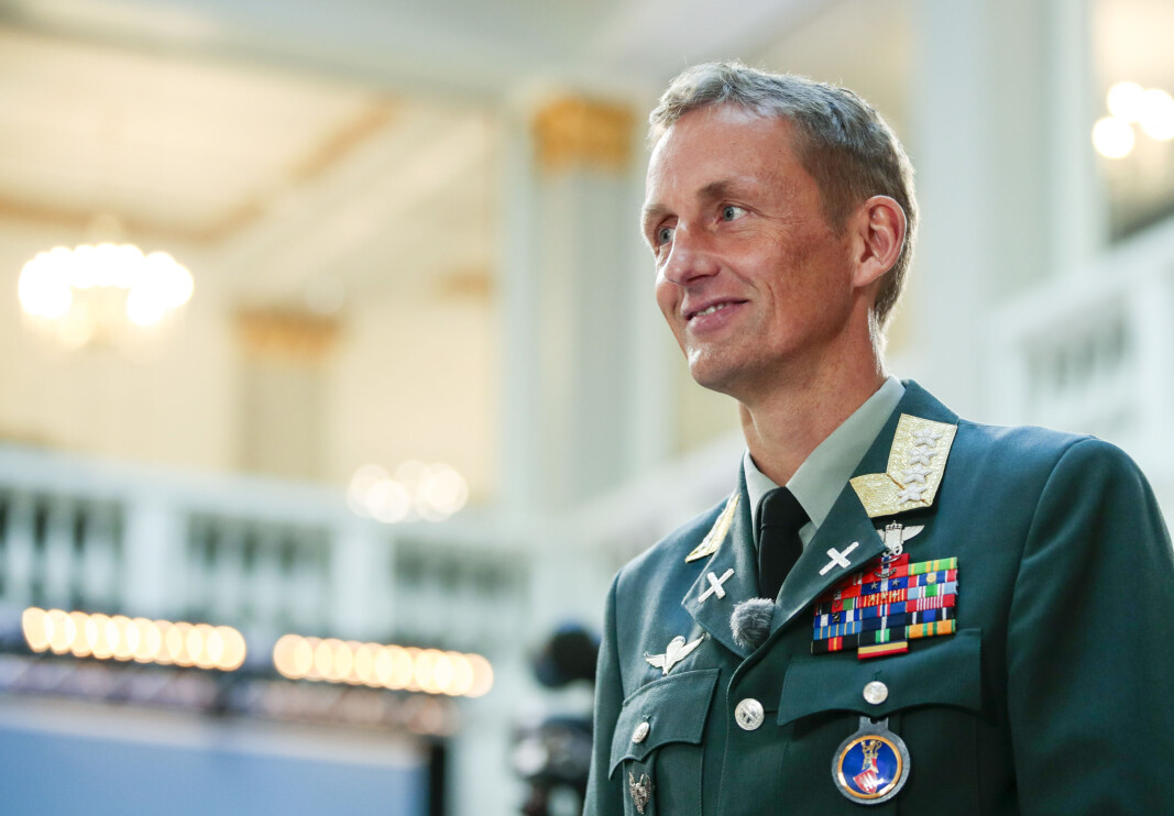 — I Forsvaret er alle ansatte like mye verdt uavhengig av bakgrunn, tro eller seksuell legning, sier Eirik Kristoffersen. — I Forsvaret er alle ansatte like mye verdt uavhengig av bakgrunn, tro eller seksuell legning, sier Eirik Kristoffersen.