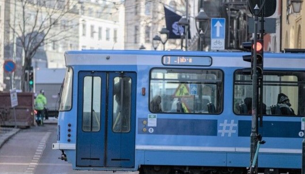 Trikkens linjer kjører 15 minutters rute på hverdager klokken 7–19 og på lørdager klokken 10–19 fra og med mandag 5. juli til og med 8. august. Trikkens linjer kjører 15 minutters rute på hverdager klokken 7–19 og på lørdager klokken 10–19 fra og med mandag 5. juli til og med 8. august.