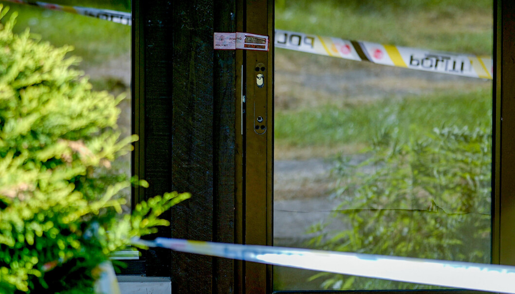 Plombert dør på Hellerud i Oslo der Marianne Hansen 8. juni ble funnet drept inne i en leilighet. Foto: Fredrik Hagen / NTB